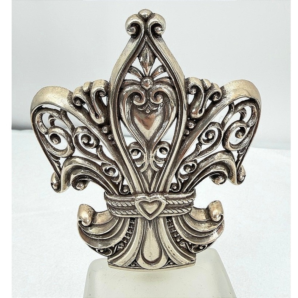 Vintage Brighton Fleur de Lis Hearts Night Light Cover Silver Metal & Plug In